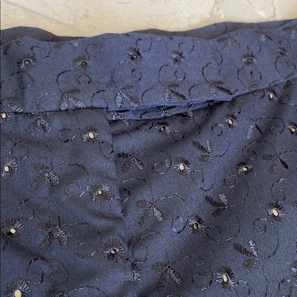 HYPE PIQUE BLACK LINED SLACKS - Picture 3 of 5